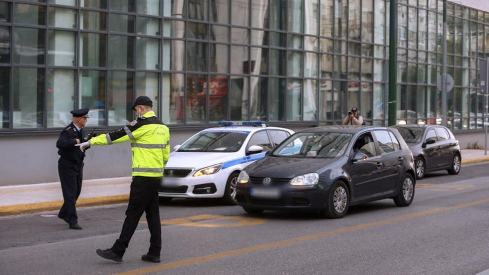 Δακτύλιος: Μπλόκα και... πρόστιμα στο κέντρο - Στο πόδι η Τροχαία